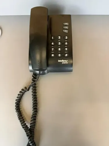 Kit 3 Telefone Com Fio Intelbras Pleno Cor Preto (Usado) Usado Kit 3 Telefone Com Fio Inte