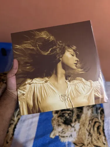 Fearless (Taylors Version) Triplo Dourado