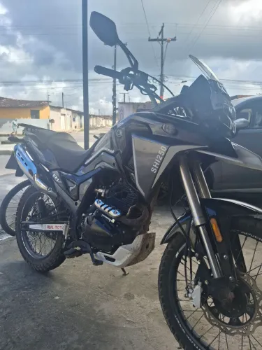 Shi 250 nova pouco tempo de uso 