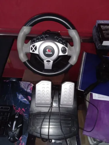Volante com pedais, notebook, Pc, PS2 ps3 