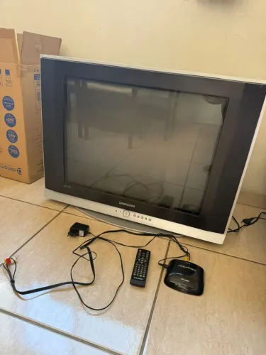 Tv 29 Samsung tubo mais conversor