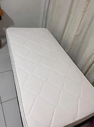 Vendo cama de solteiro Ortobom 