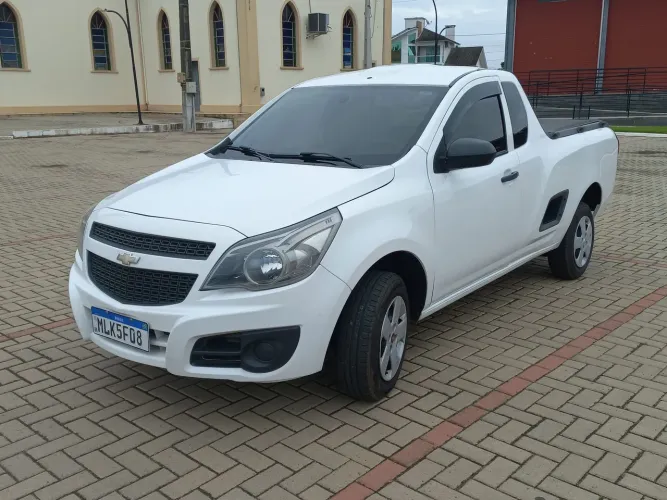 Chevrolet Montana LS 1.4 Econoflex 8V 2P 2014