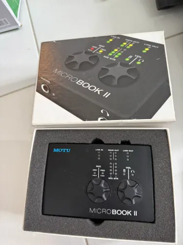 Interface de Áudio MOTU MicroBook II USB Profissional