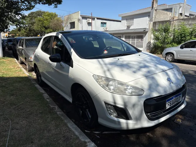 Peugeot 308 Allure 2.0 Flex 16V 5P Aut. 2013