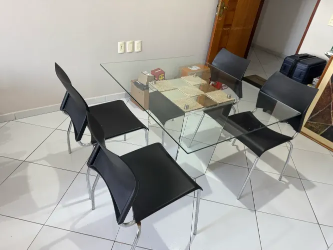 Mesa sob medida (design único)