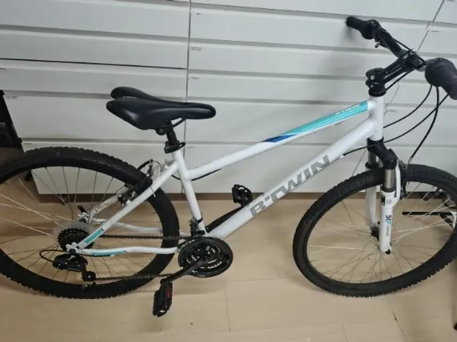 Bicicleta Btwin 120 Aro 26 Shimano 21 Marchas Branca