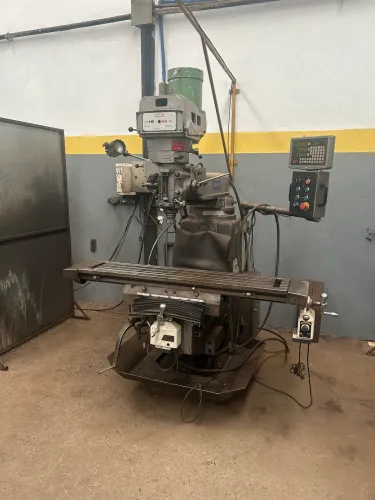 Fresadora Ferramenteira veker 430