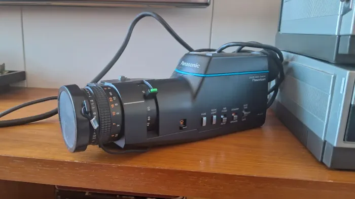 Câmera de vídeo Filmadora colorida Panasonic PK-450B LER DESCRIÇÃO 