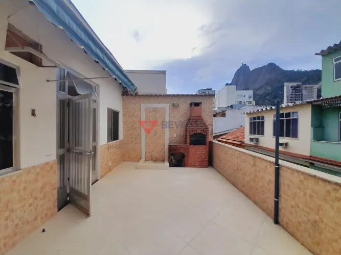 Apartamento à Venda em Botafogo RJ, 4 Quartos, 2 Banheiros