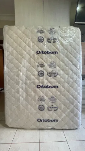 Colchão Castor Casal Espuma D-33 com pillow top