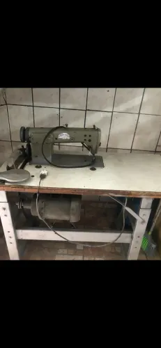 Máquina de Costura Reta Industrial Columbia 450-2 com Mesa e Motor