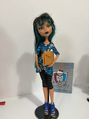 Boneca monster high Cleo de Nile
