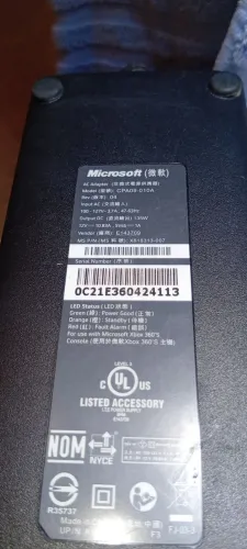 fonte xbox 360 novinho, nunca foi usada.