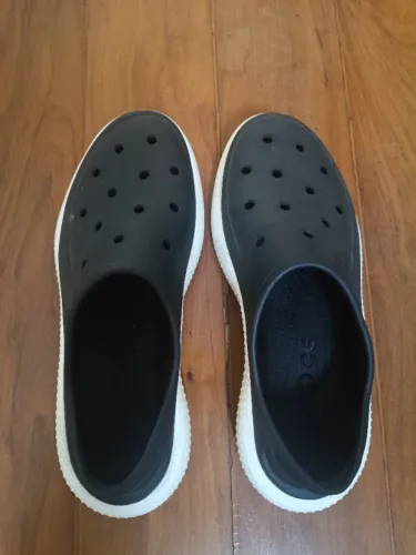 CROCS CLASSIC SNEAKER