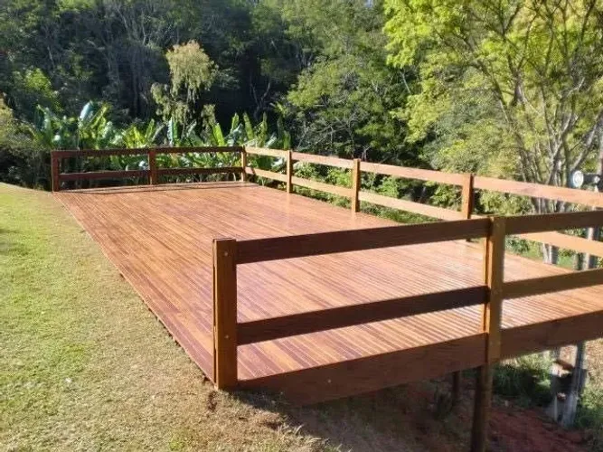 Deck de madeira eucalipto M²