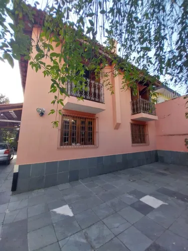 Casa para venda em Sumaré com 3 quartos, sendo 1 suíte, 6 vagas, 258m²