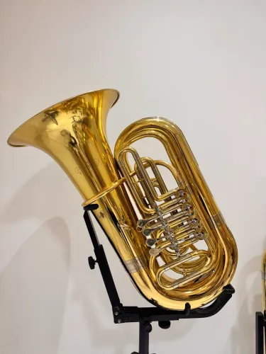 Tuba Quasar 703