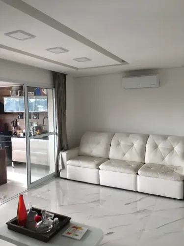 Apartamento para aluguel tem 100 metros quadrados com 3 quartos