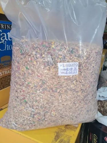 Raçao periquito com 10 kg 
