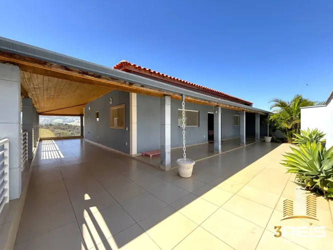 Imóvel para venda com 436 metros quadrados com 4 quartos em Jardim Santa Rosa - Socorro -