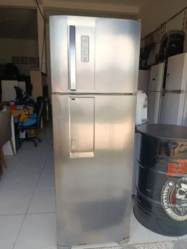 Geladeira frost free Electrolux