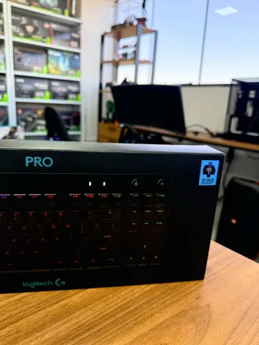 TECLADO LOGITECH G PRO