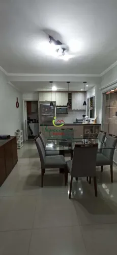 Casa com 3 quartos, Parque Paraíso, Itapecerica da Serra - R$ 690 mil, Cod: CA1138