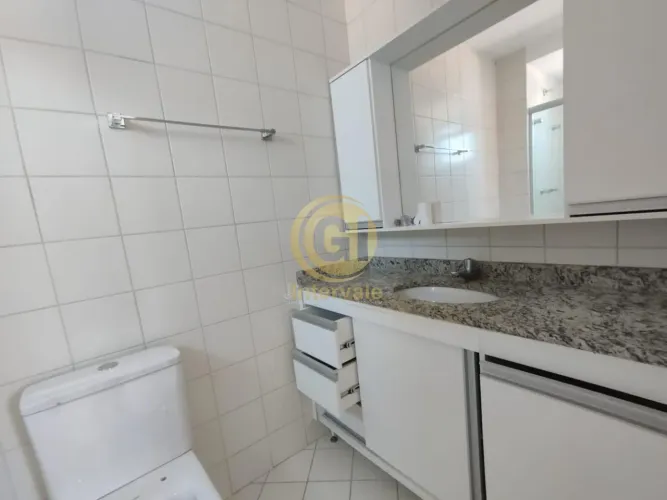 APARTAMENTO DE 3 DORMITÓRIOS NO CENTRO DE JACAREÍ