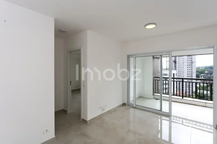 Apartamento à venda na Rua Carlos Lima Morel, 180 - Morumbi - São Paulo - SP - CEP: 05615-