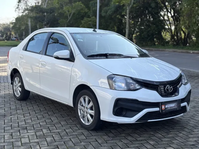 Toyota Etios X Plus 1.5 Flex 16V 5P Aut. 2020