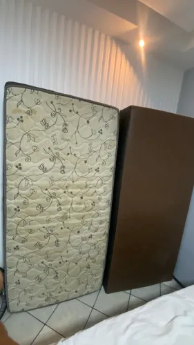 Cama de solteiro 