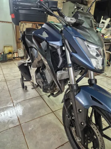 CB TWISTER 300F 2025