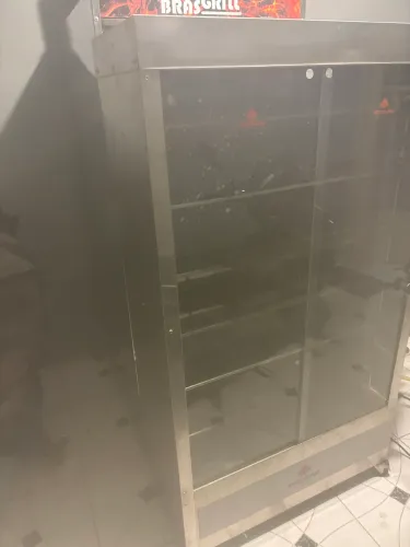 Máquina de assar frango