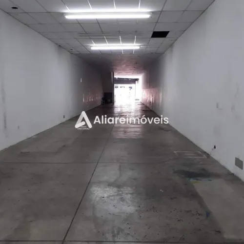 Galpão c/ 650m², para aluguel no bairro Mooca, por 15.000,00