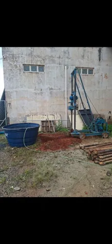 Poço artesiano e semi artesiano. Serviço em geral.
