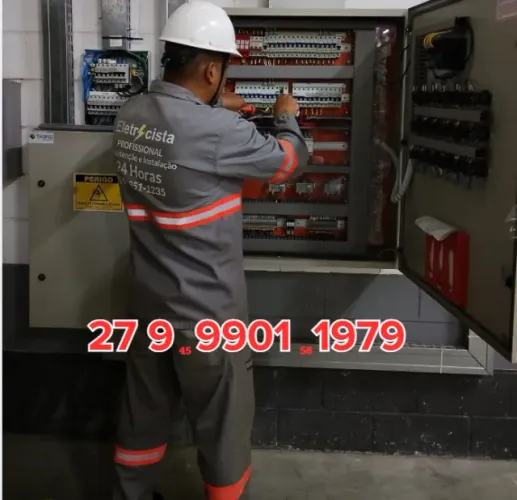 Eletricista profissional 24 horas ligou chegou