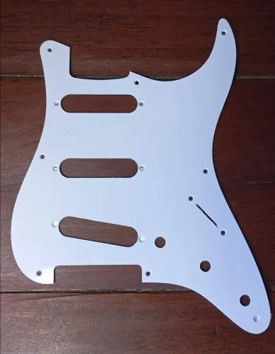 Escudo Stratocaster 57' 8 Furos 1 Ply (novo, padrão fender 50s) roslen allparts warmoth