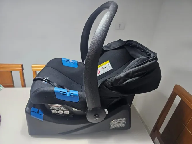 Bebê conforto Burigotto Touring Evolution + Base original 