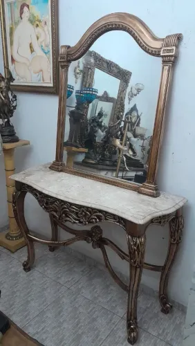 APARADOR CLASSICO COM ESPELHO