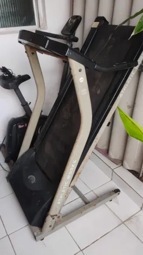 VENDO BICICLETA ERGOMÉTRICA E ESTEIRA