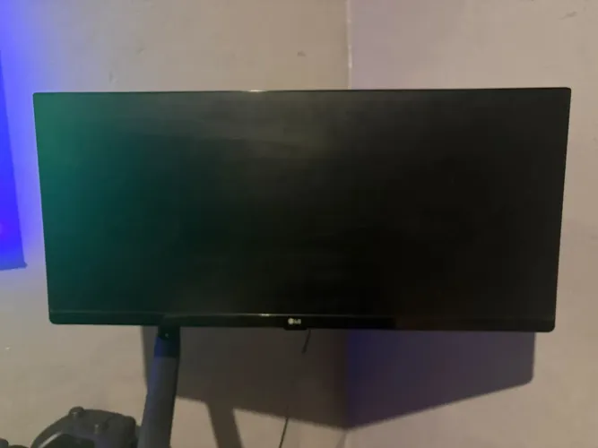 MONITOR LG 24 ULTRAWIDE