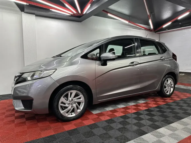 Honda Fit LX 1.4/ 1.4 Flex 8v/16v 5P Aut. 2015