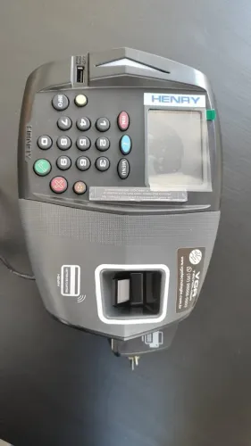 Relógio de Ponto Eletrônico Henry PrismaSF Advanced NP22 - R3 - Biometria / Barras