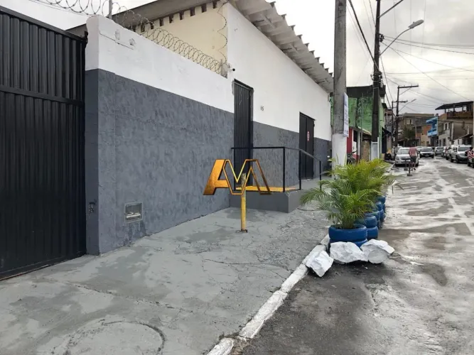 Pavilhão/Galpão à venda no bairro Brotas - Salvador/BA