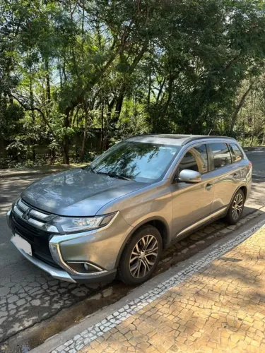Mitsubishi Outlander 2.0 16V 160cv Aut. 2016