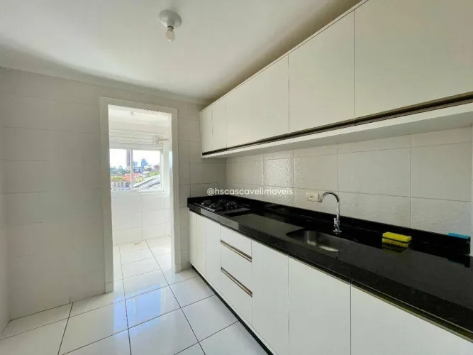 Apartamento com 2 dormitórios para alugar, 63 m² por R$ 2.280,00/mês - Centro - Cascavel/P