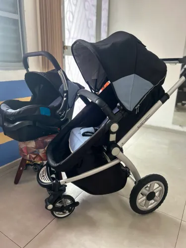 Vendo kit marca INFANTI carrinho+bebê conforto +isofix(base)