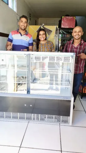 BALCÃO VITRINE QUENTE E FRIO 1.40 METRO GELOPAR