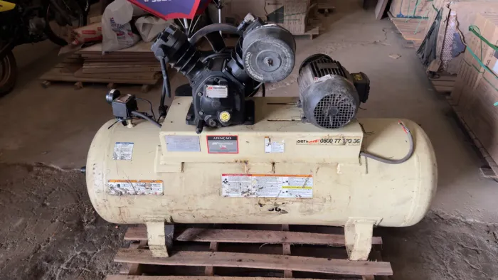 COMPRESSOR DE AR 250 LITROS - 5 HP DE POTÊNCIA E ALTO DESEMPENHO!